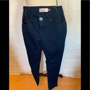 SO pants. Size 3 light weight, great for summer!